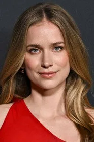 Elizabeth Lail